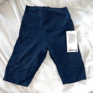 Align high rise short